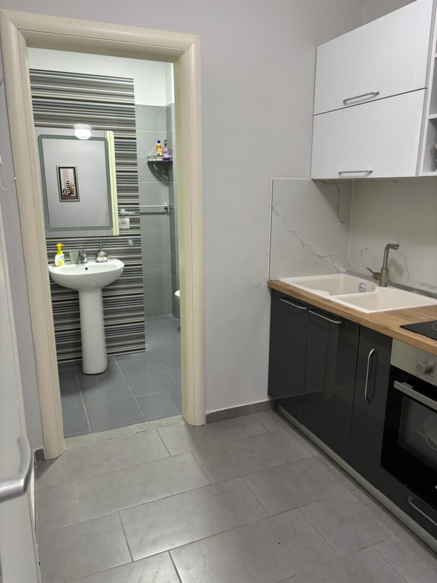 Apartament Kris In Durres Plazh Buitenkant foto